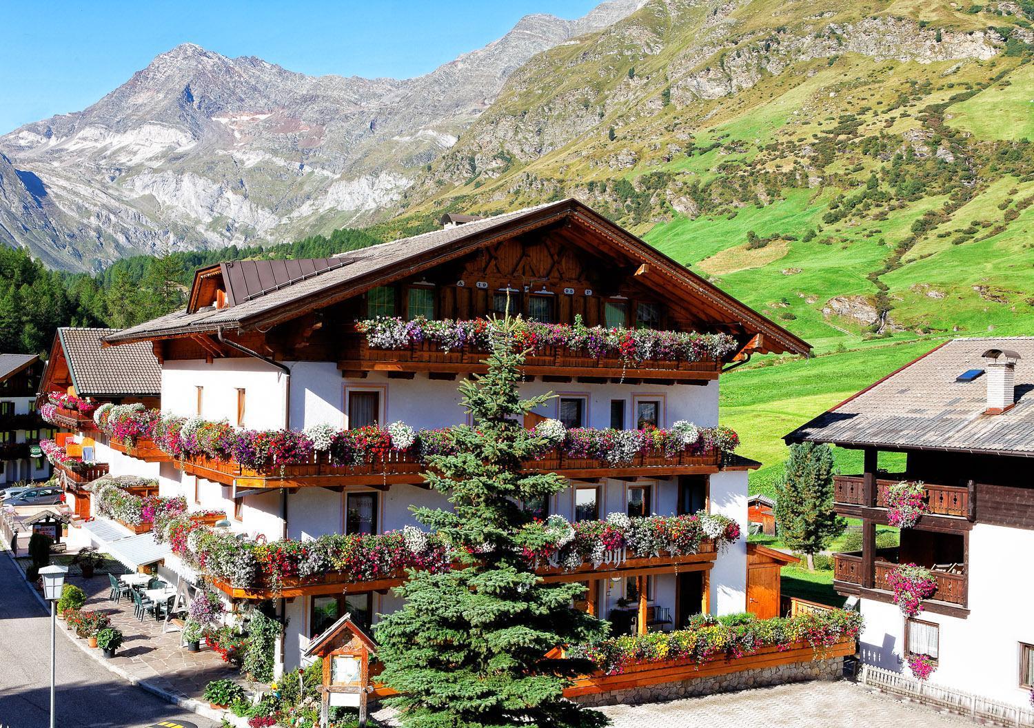 Hotel Das Lisann Pfelders Bagian luar foto